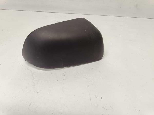 COUVERCLE DE RETRO DROIT VW POLO 9N 2002-2005 - Vue 1